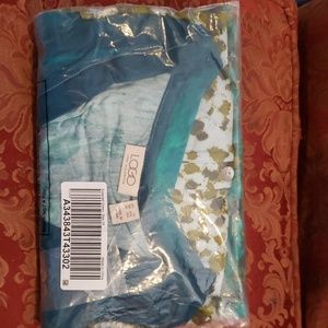 LOGO by Lori Goldstein